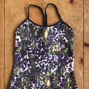 lululemon power Y tank size 4